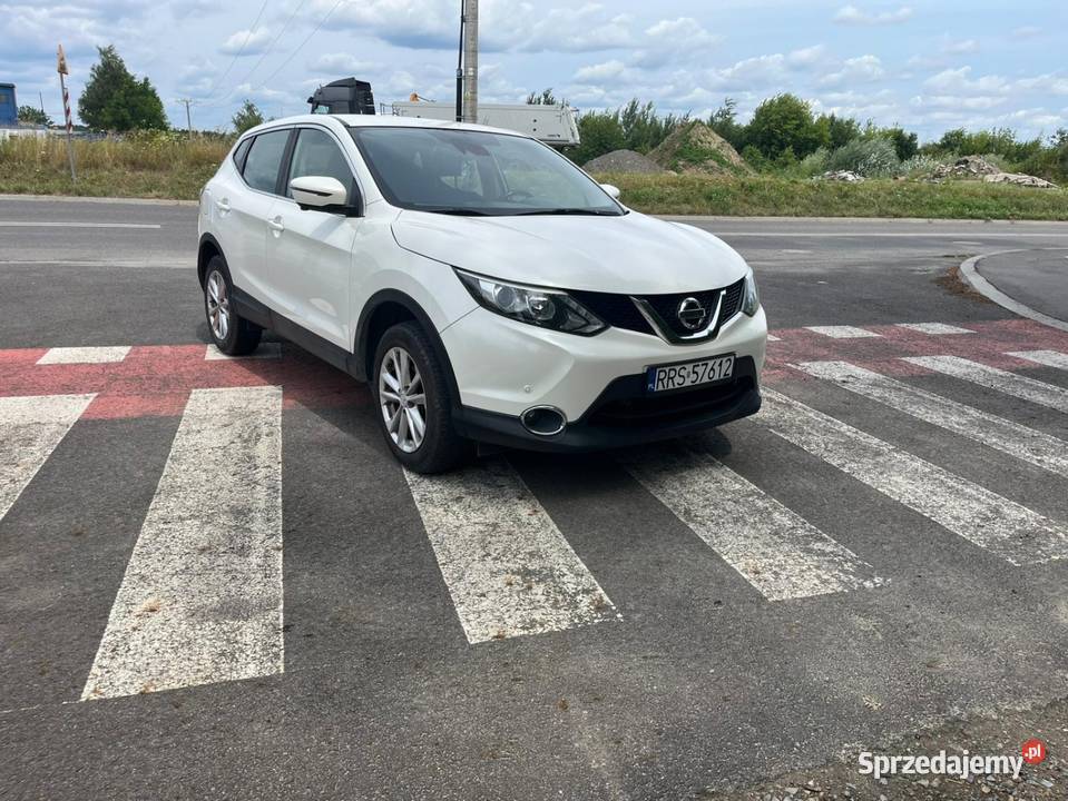 Nissan Qashqai 2016 bluetooth