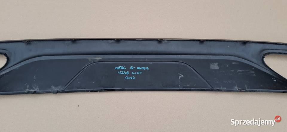 MERCEDES BKLASA W246 LIFT AMG DOKŁADKA ZDERZAKA Bieleń