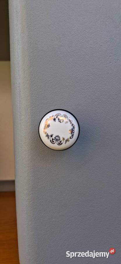 Kredens PRL Kredensy i witryny Złotniki sprzedam