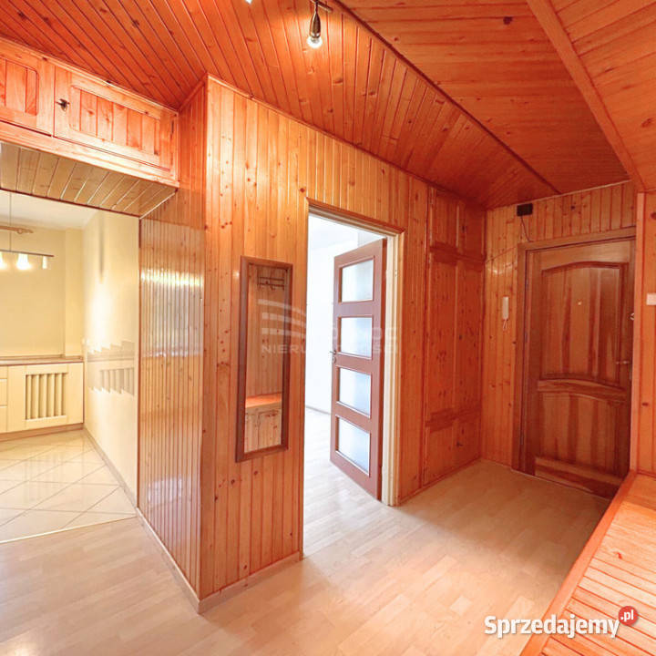 Przestronne M3 do aranżacji w centrum Radzynia Sprzedaż lubelskie