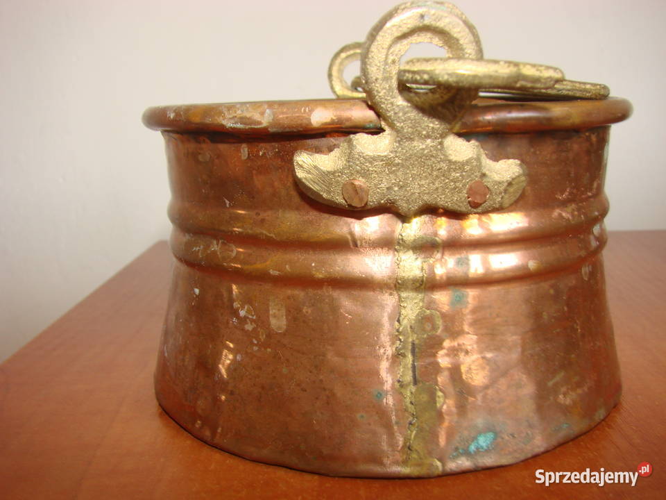 stare miedziane wiaderko