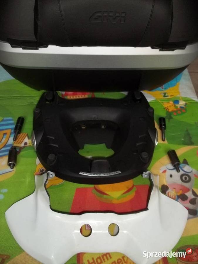 Kufer Centralny Givi 47L z oparciem stelaż Akcesoria Katowice