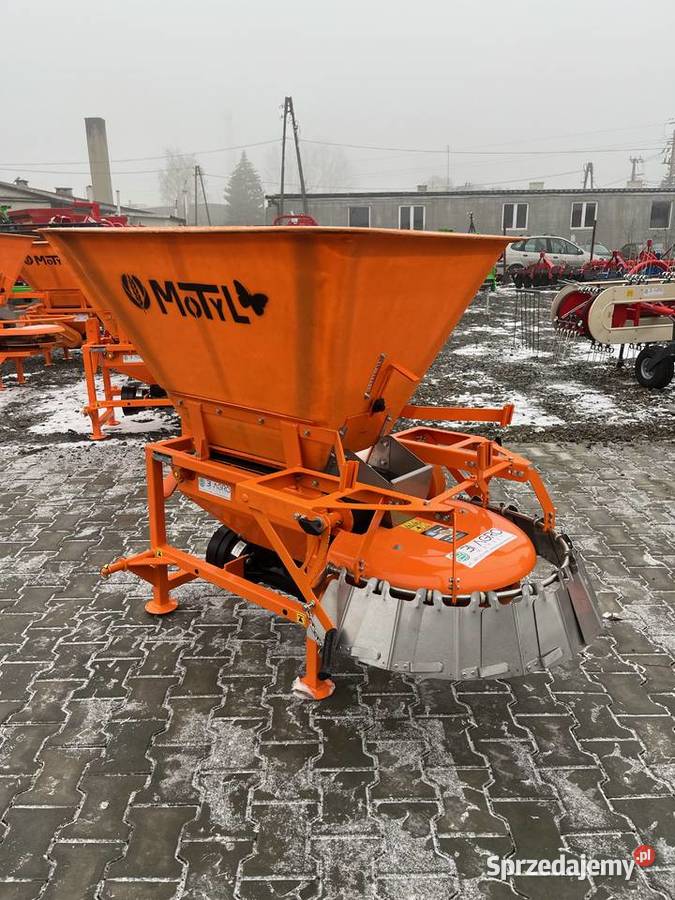 Piaskarka solarka posypywarka Motyl Kłos Langren Tomaszów Mazowiecki