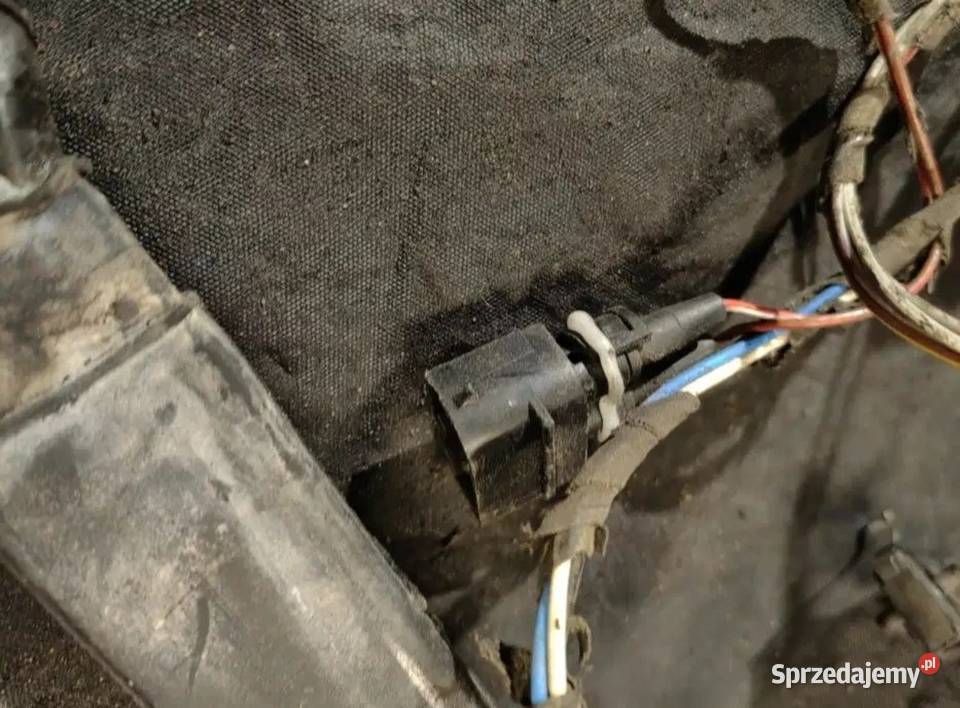 Wiązka drzwi prawy tył BMW e32 Pozostałe sprzedam