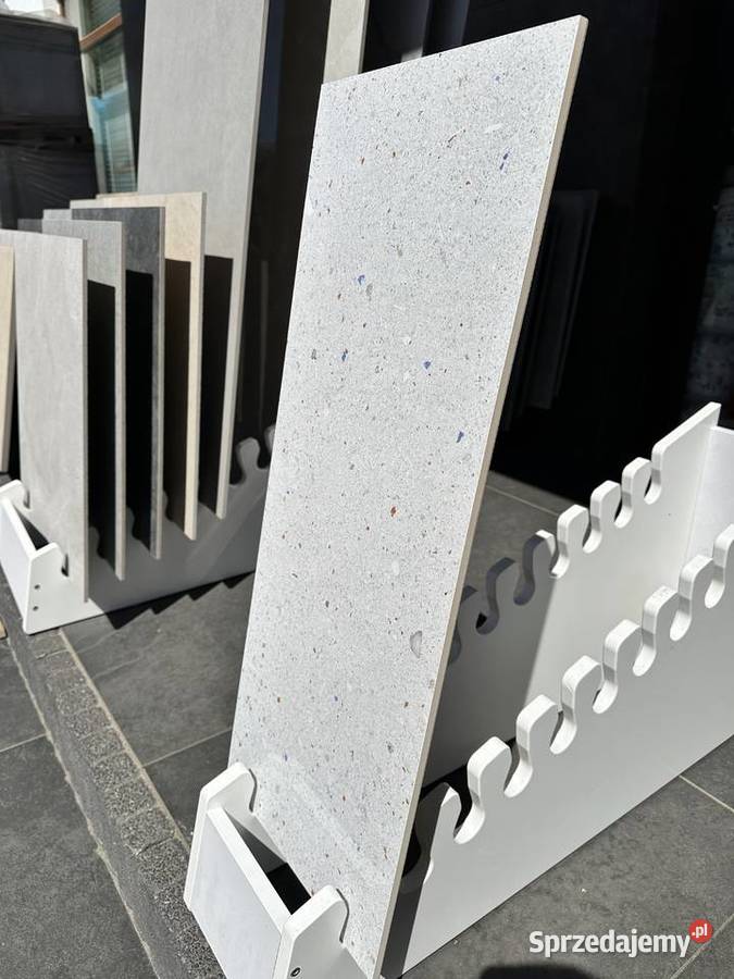 Płytka ścienna DOTS GREY 298X748 GAT 1 Płytki ścienne łódzkie Opoczno