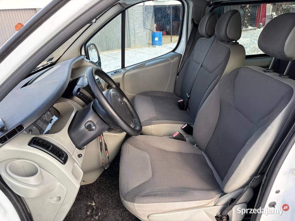 Opel Vivaro 20 dCi 9 osobowy 2009r Stalowa Wola