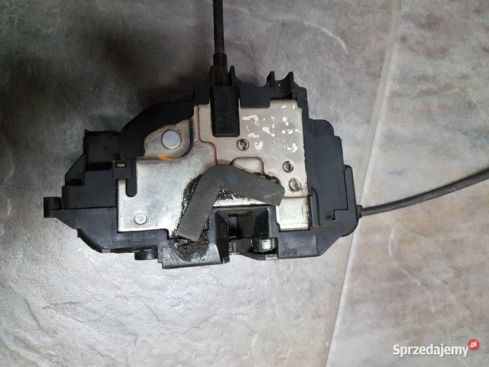 RENAULT CLIO III 2011 ZAMEK DRZWI PRAWY PRZOD zamki, wkładki, kluczyki Turek