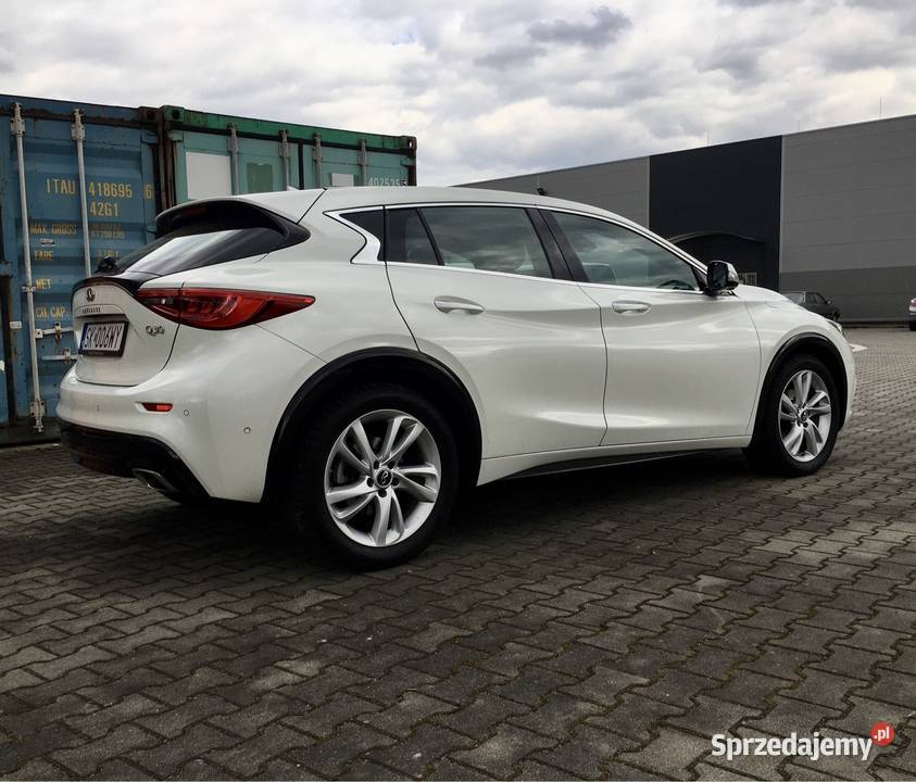 Sprzedam INFINITI Q30 16 122 2016r bezwypadkowy możliwa zamiana śląskie Imielin