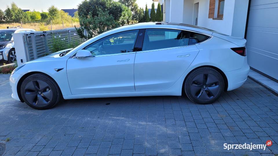 Tesla 3 275KM Samochody osobowe Szczecin