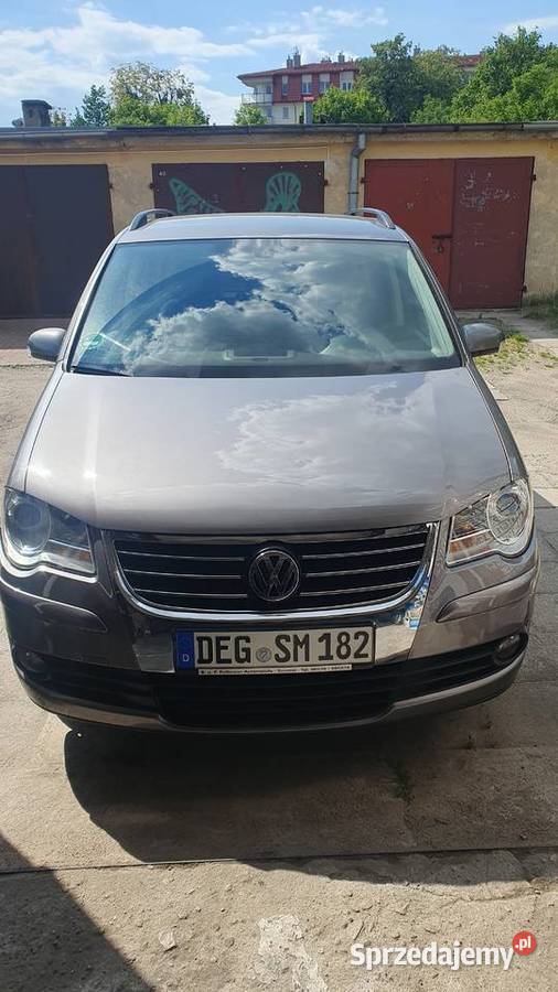Zamienię na automat vw touran 2009 16 mpi warmińsko-mazurskie Giżycko sprzedam