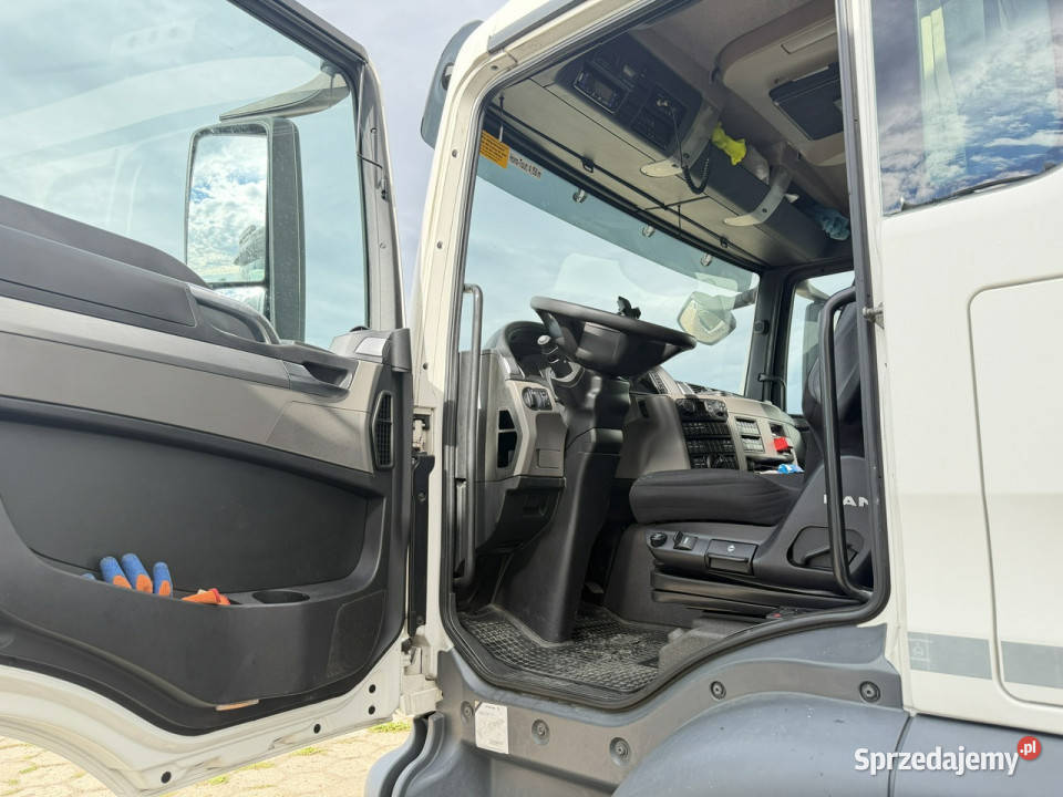 MAN TGS TGS 4x2 26360 chłodnia 21EP sypialny Rok produkcji 2020 Warszawa