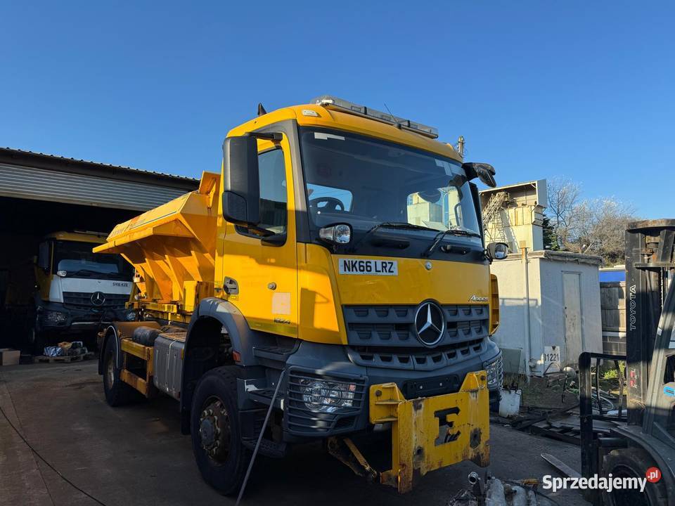 MercedesBenz AROCS 1824 4x4 Specjalny Piaskarka Ropczyce