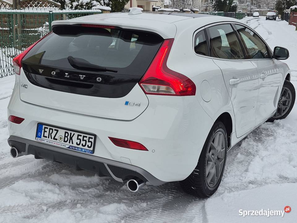 Volvo V40 20 d4 190R DESIGNPANORAMA sprzedam