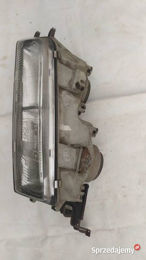 HONDA legend sedan 1989 1990 1991 lampa lewa Byków sprzedam