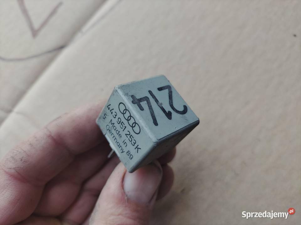 PRZEKAŹNIK 214 443951253K Kamień-Kolonia