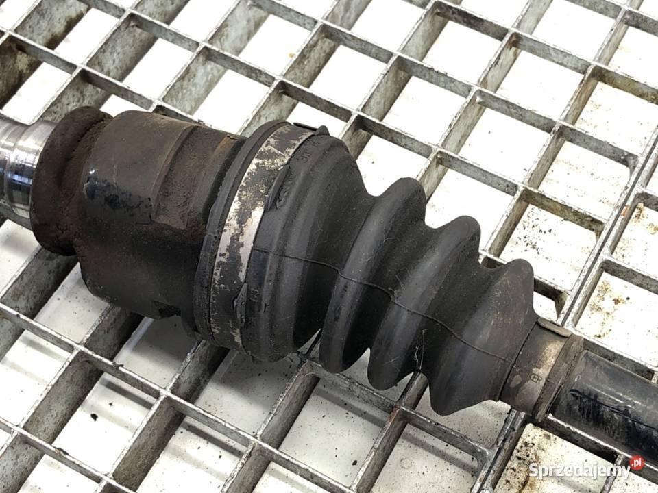 PÓŁOŚ PRAWY PRZÓD TOYOTA AYGO II 10 69 PRZEGUB podkarpackie