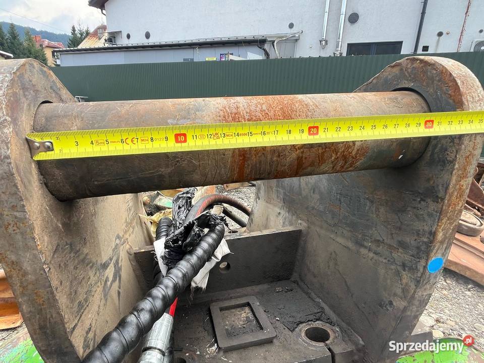 Chwytak hydrauliczny wyburzeniowy rozbiórkowy