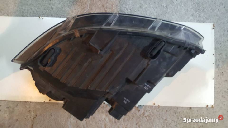 VOLKSWAGEN T5 T6 LAMPA PRAWA PRZÓD Oświetlenie Części samochodowe Tarnów sprzedam