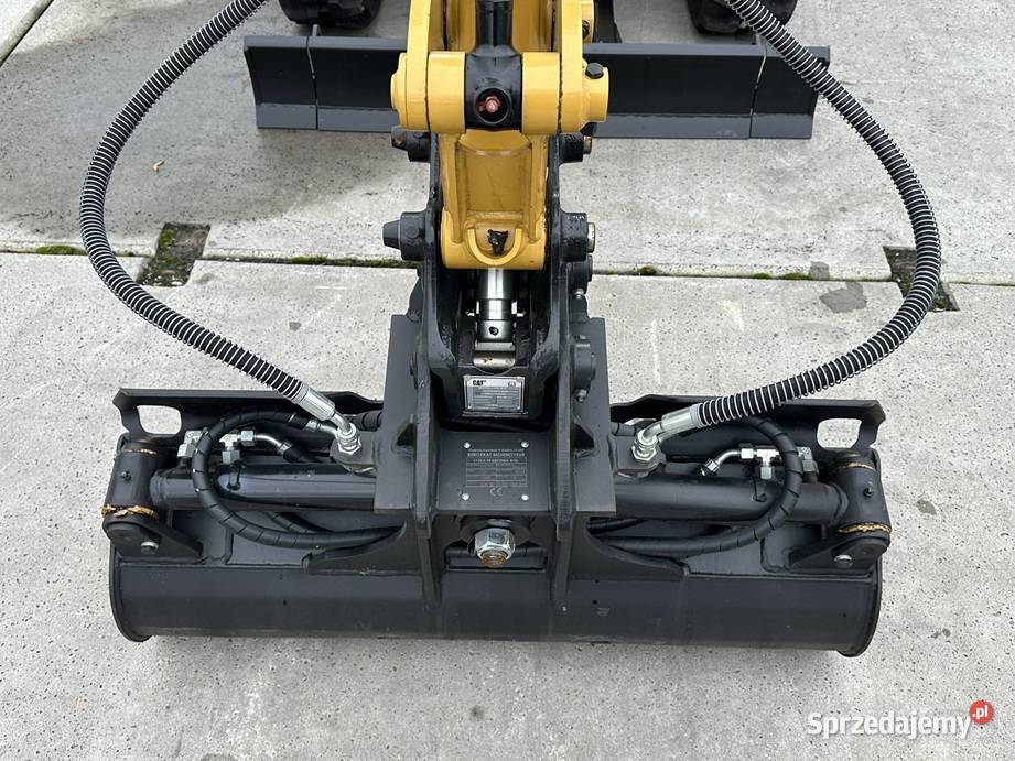 FABRYCZNIE NOWA MINIKOPARKA CATERPILLAR 302 CR Koparki Tuliszków sprzedam