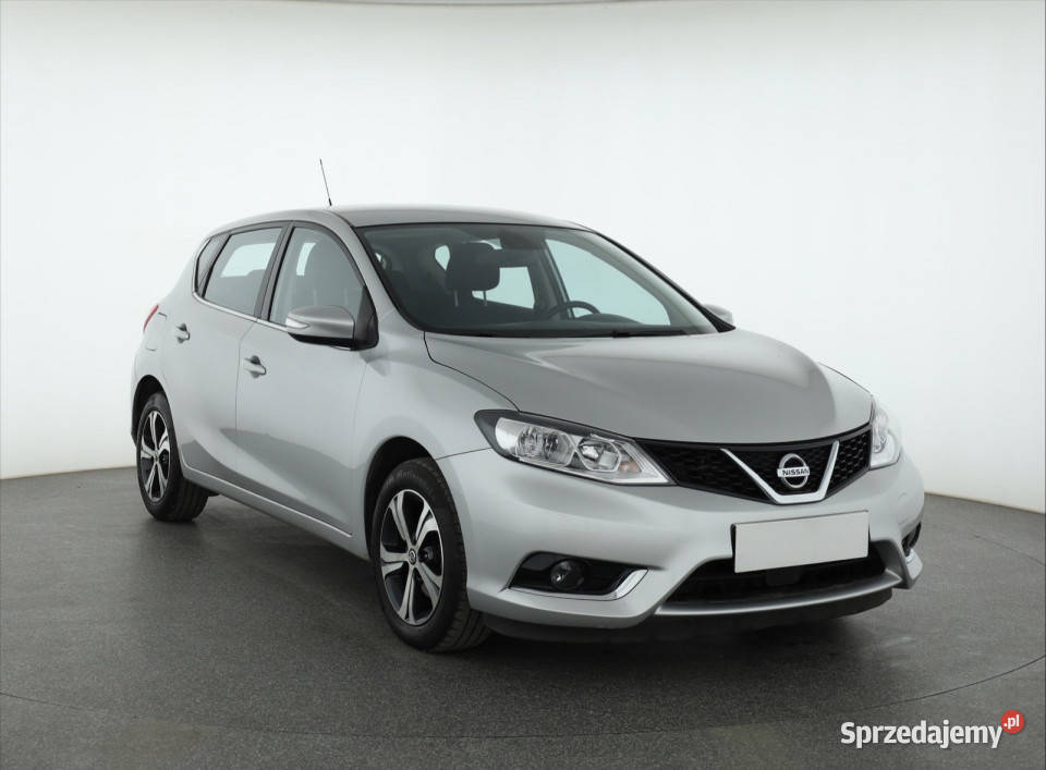 Nissan Pulsar 12 DIGT światła przeciwmgielne mazowieckie