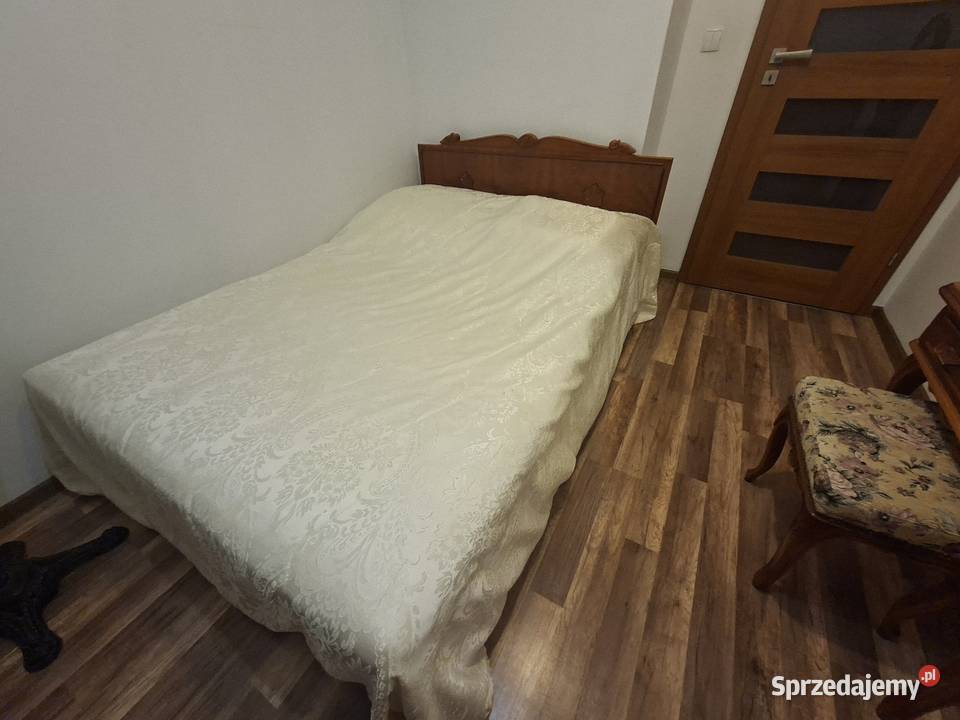 Stylowe łóżko ludwikowskie 140x200 z materacem Tczew sprzedam