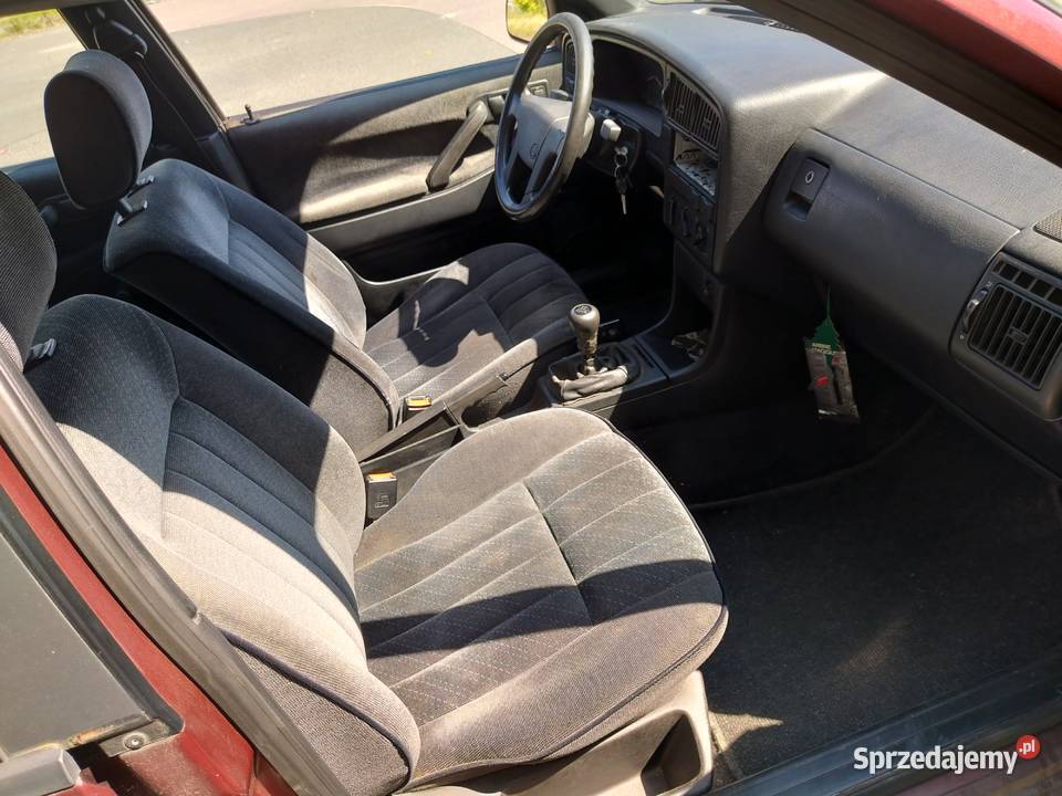 VW Passat B3 19TD 91r sedan OC do listopada Rok produkcji 1991 Samochody osobowe
