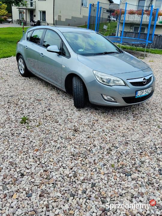 Opel astra J lakier metallic Astra Poniatowa
