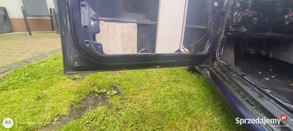 Drzwi lewe VW Beetle kod lakLG5T dolnośląskie Lubin