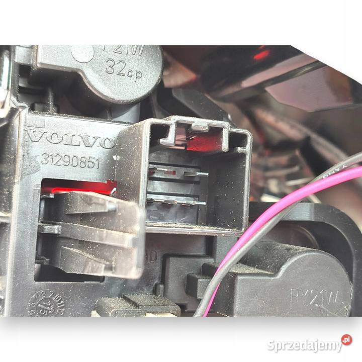 LAMPA LEWA Volvo V40 II 20122019 tylna tylnia Chełm