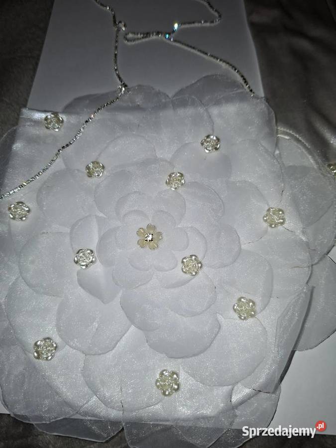 Torebka komunijna I rękawiczki Borów sprzedam