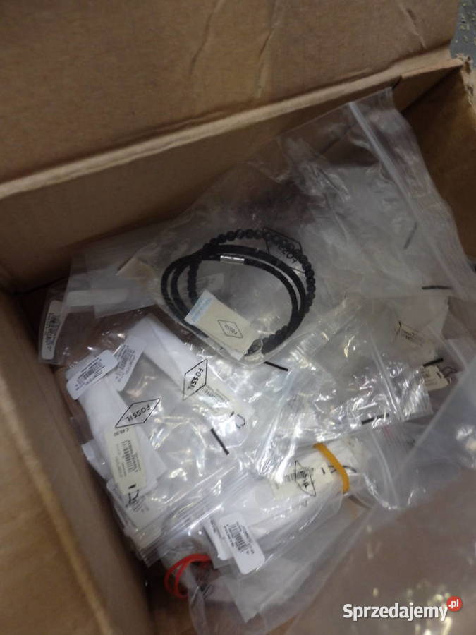 Syndyk sprzeda pakiet ruchomości zegarki Białystok