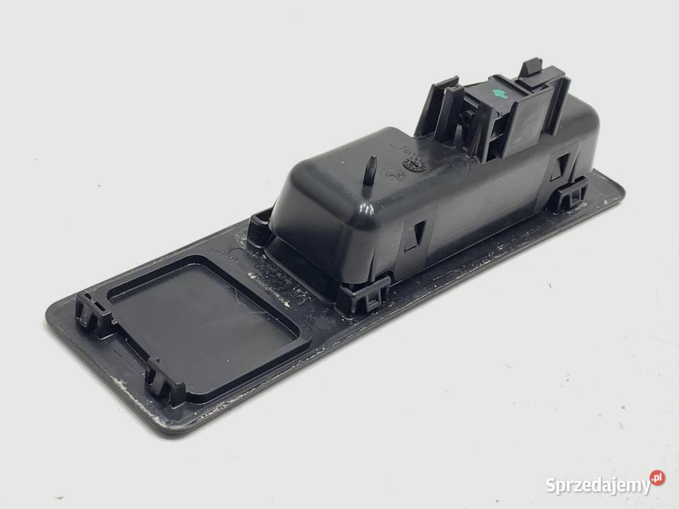 KLAMKA KLAPY TYŁ BMW F11 Kombi 0917 A90 osobowe