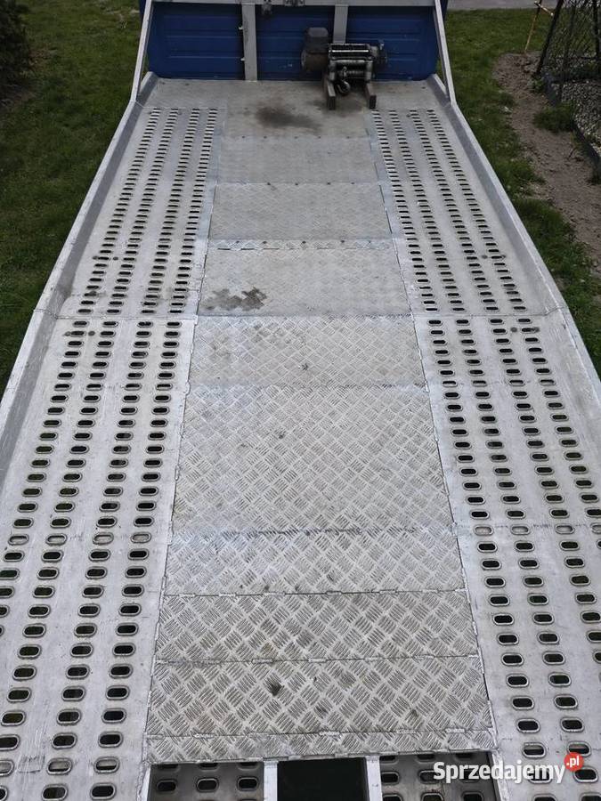 Sprzedam auto lawetę Peugeot Boxer manualna Autolawety Ludwin sprzedam