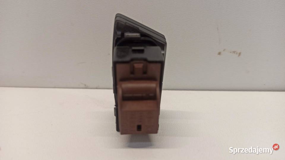 PRZEŁĄCZNIK ZAMKA CENTRALNEGO 4G1962107 osobowe sprzedam