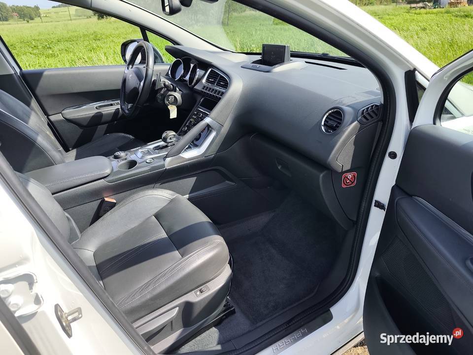 Peugeot 3008 20 HDI HYBRID Kostarowce