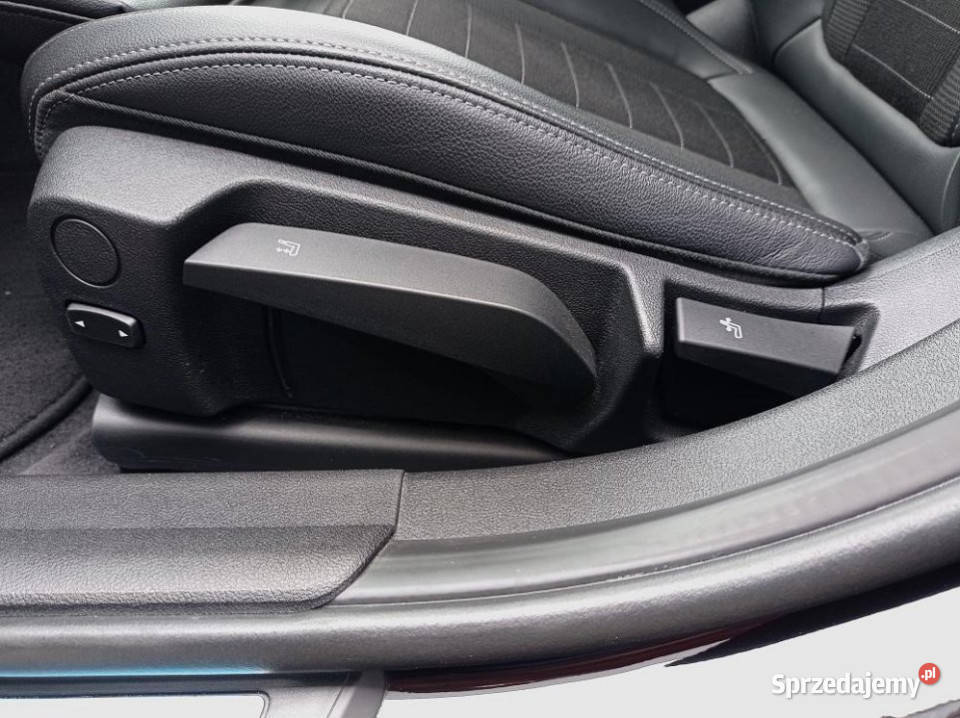 BMW SERIA 3 2021r FV23 Skóra PodgrzFotele Kraków