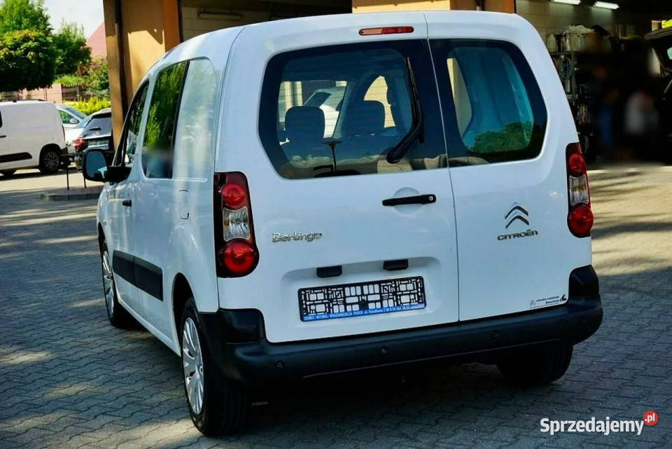 Citroen Berlingo 16HDI Klima 3 osobowy 2013r manualna mazowieckie Płock