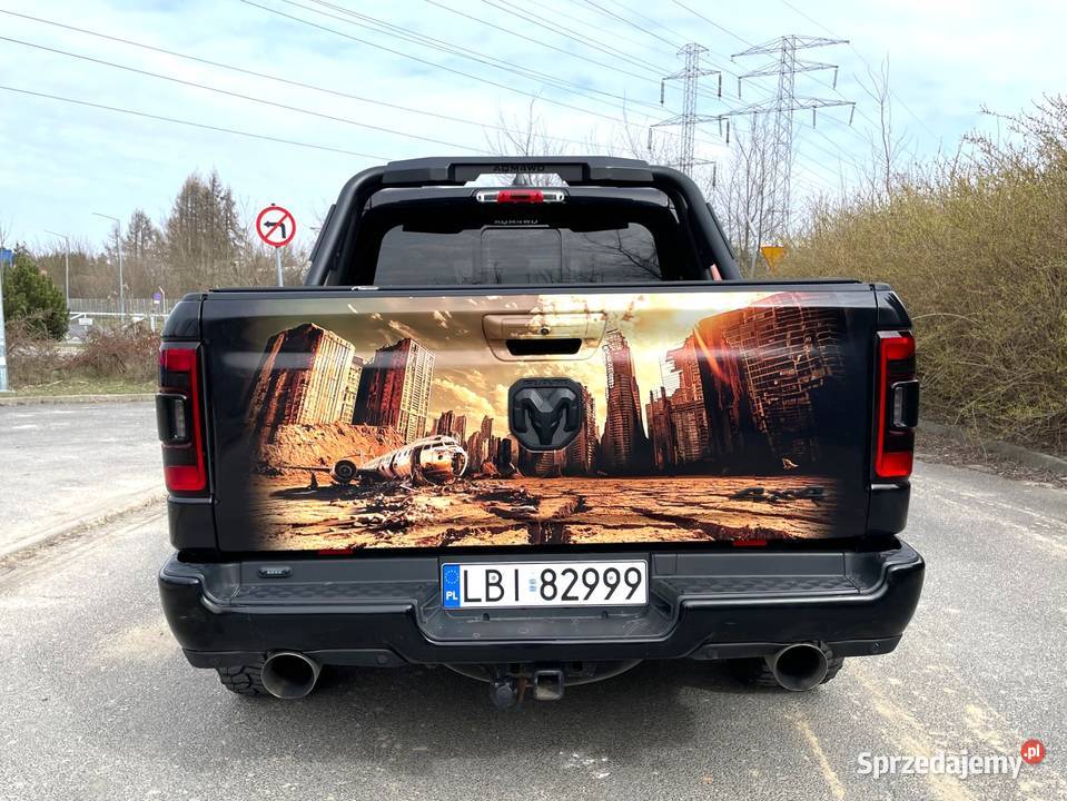 Dodge RAM 1500 57 HEMI eTorque AWD Bighorn autoalarm Warszawa