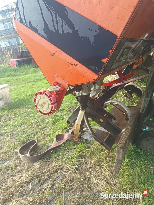 Podsiewacz dozownik nawozu 4 rzędowy Pozostałe Kraków