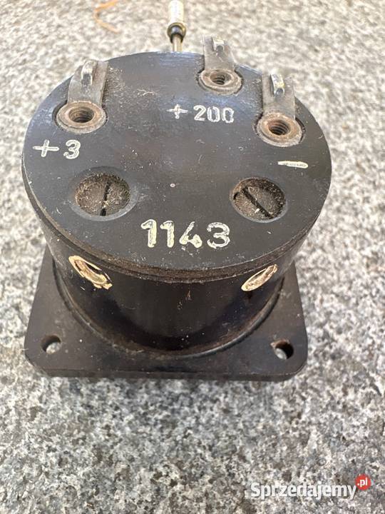 Wskaźnik woltomierz analogowy 200V Poznań