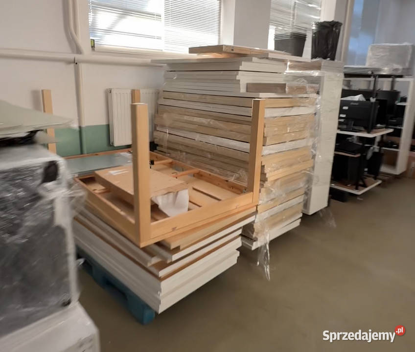 Wyposażenie biura sprzęt komputerowy syndyka