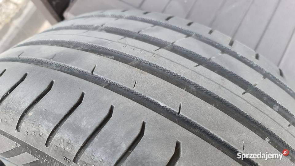 Alufelgi RIAL z oponami letnimi Nokian 22550R18 Samochodowe Kamionki