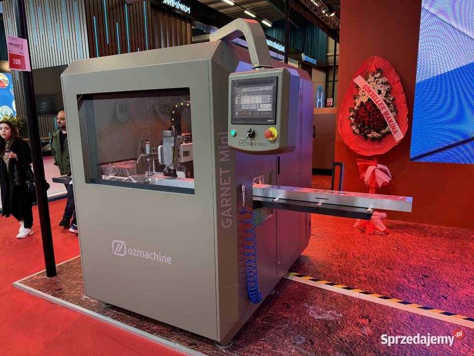 Kompaktowe centrum obróbcze NC 3os GARNET mini Obodowo