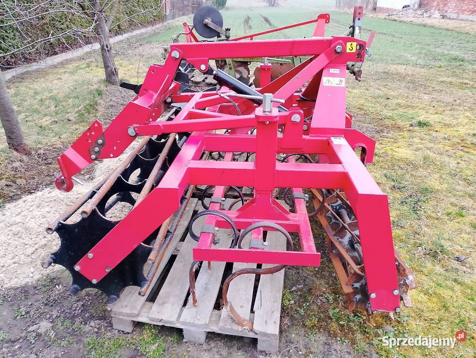 Agregat uprawowo siewny 25m nieuszkodzony Moszczenica