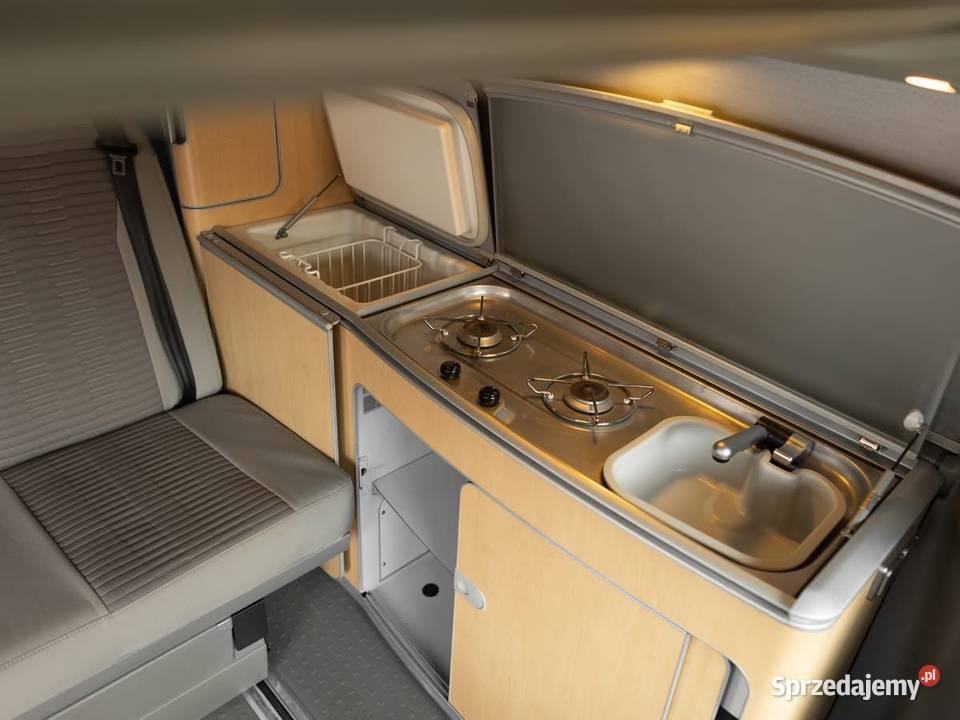 Volkswagen California 25 TDI 200 4 miejsca diesel Świerklany