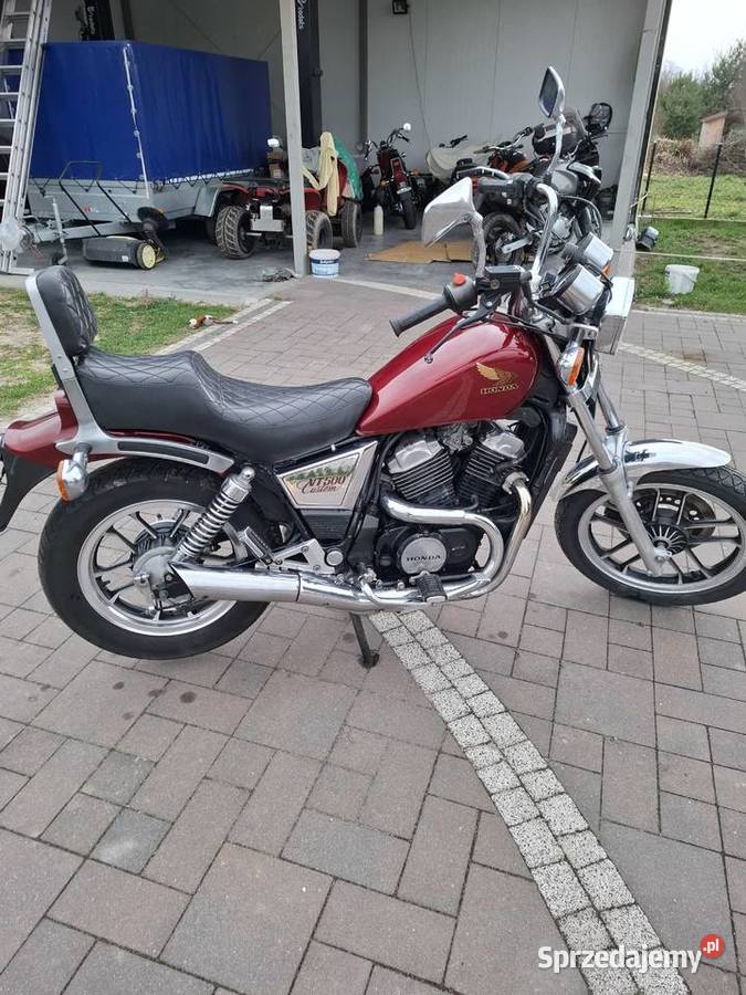 Honda VT 500