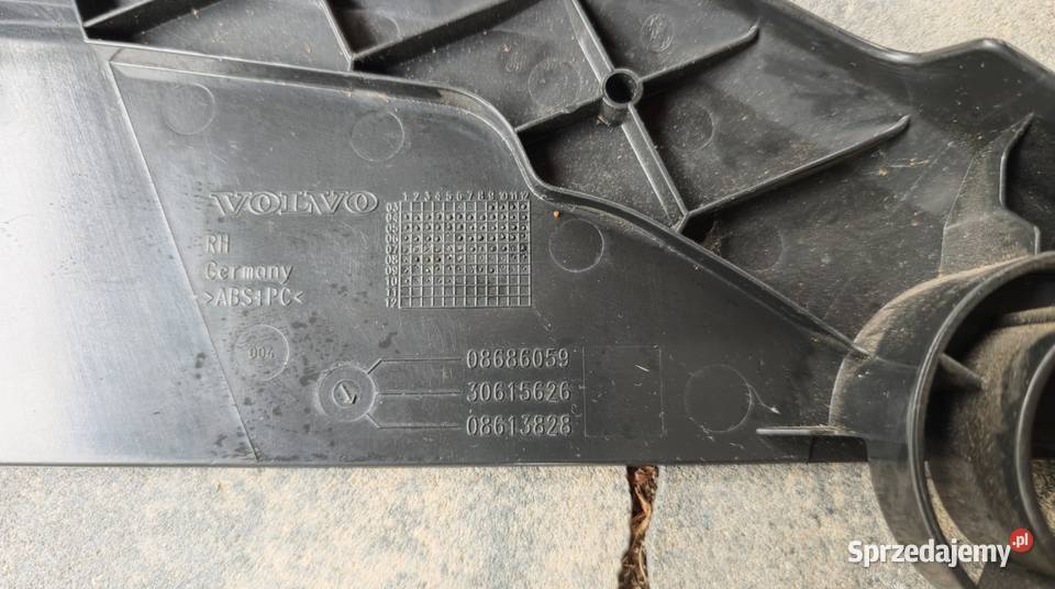 Maskownica boczna fotela prawego Volvo S40II V50 osobowe podlaskie Białystok