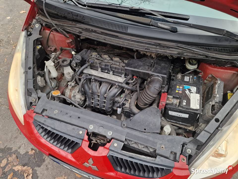 Mitsubishi colt 15 benzyna nieuszkodzony Łódź