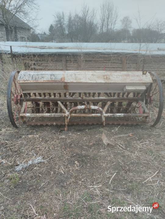 Siewnik Sieradz sprzedam