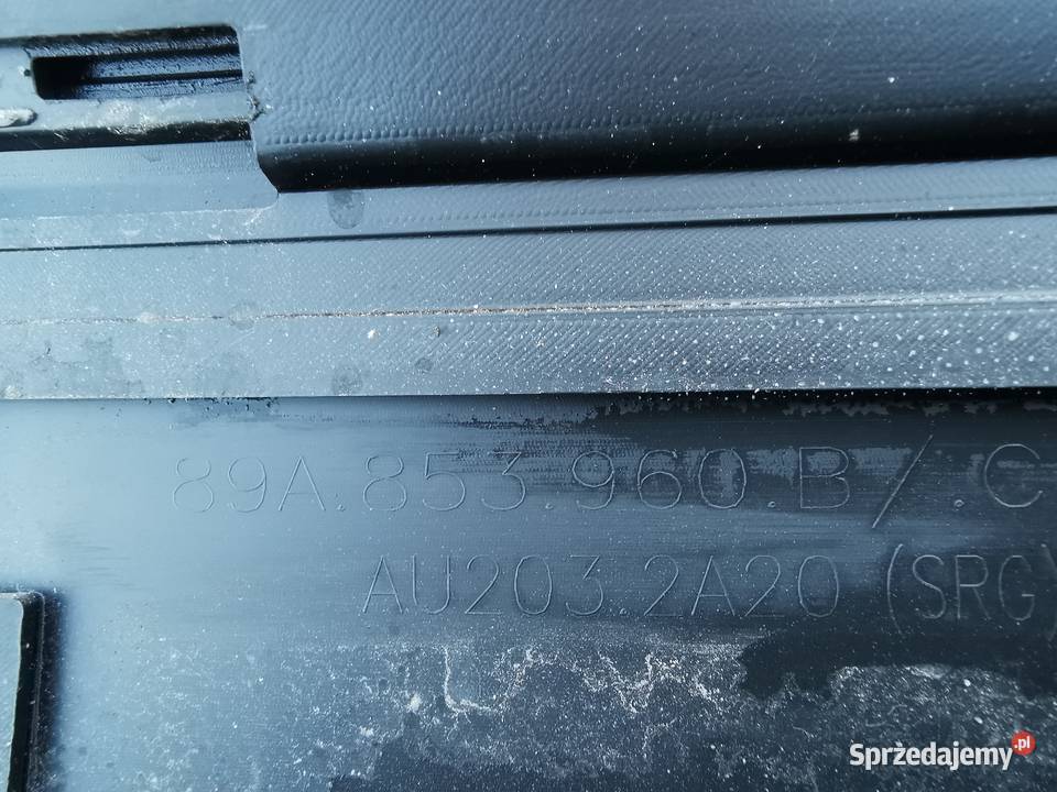 Listwa drzwi przód przednia prawa audi q4 etron Sieraków